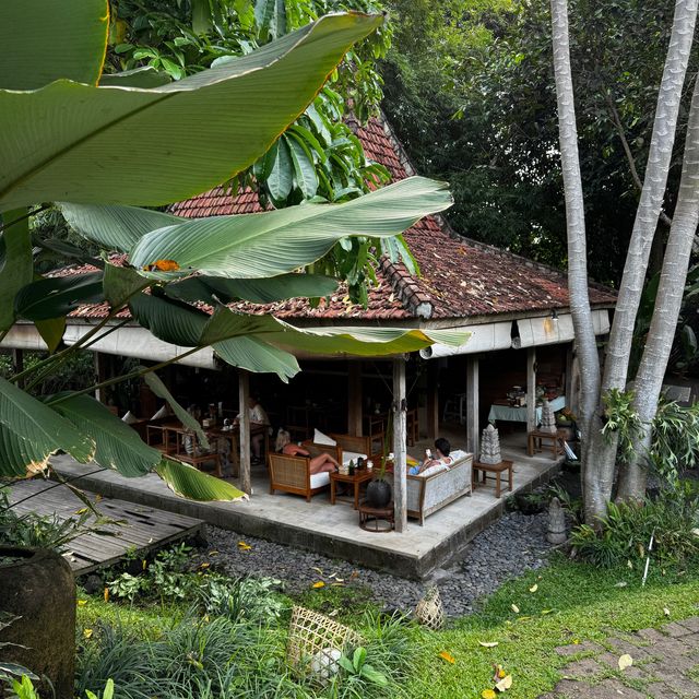 A very serene and quiet resort in Canggu