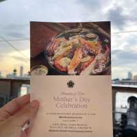 Dinner สุดหรูริมแม่น้ำเจ้าพระยา บนเรือสิริมหรรณพ
