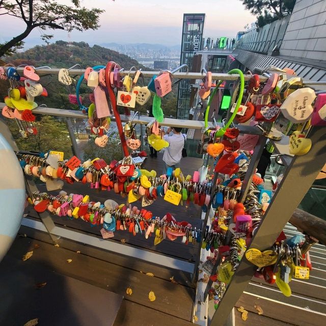 Interesting things @N Seoul Tower