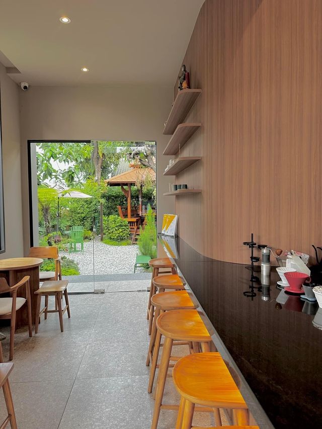 POB Coffee & Living space คาเฟ่สไตล์มินิมอล🍵🍵