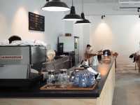 Paper St. Coffee Company คาเฟ่สไตล์มินิมอล