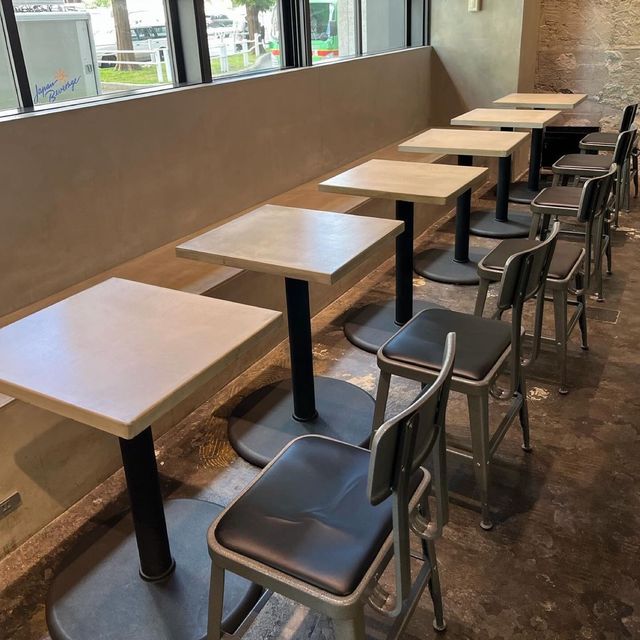「Hannoc」：舒適美麗，讓人心曠神怡的咖啡店