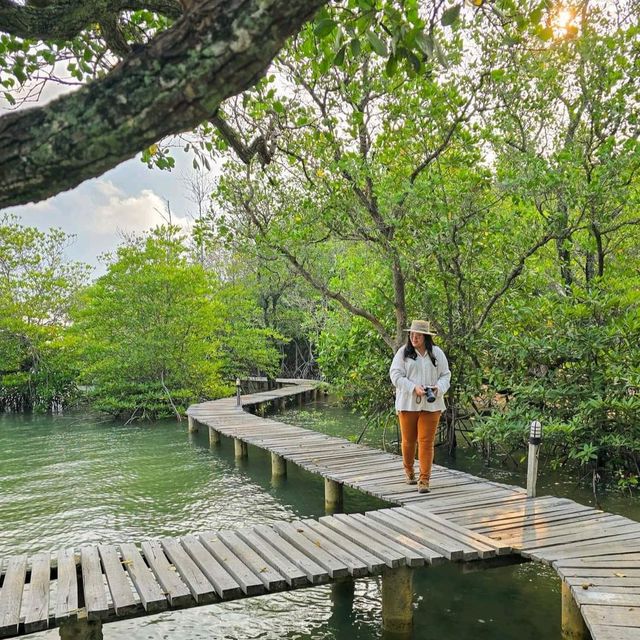 ที่พักติดหาดจันทบุรี บรรยากาศดี เห็นทะเลทุกห้อง