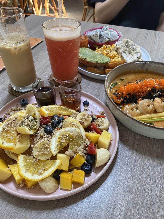 Penang Café Specialising in Smoothie Bowls🇲🇾