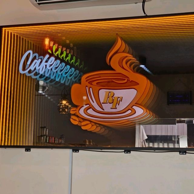 Zero-in RF Cafe.