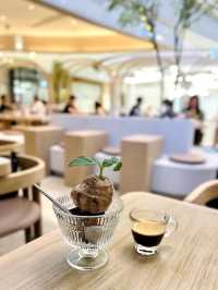假日跟姨媽來個慢活下午茶吧☕️💕