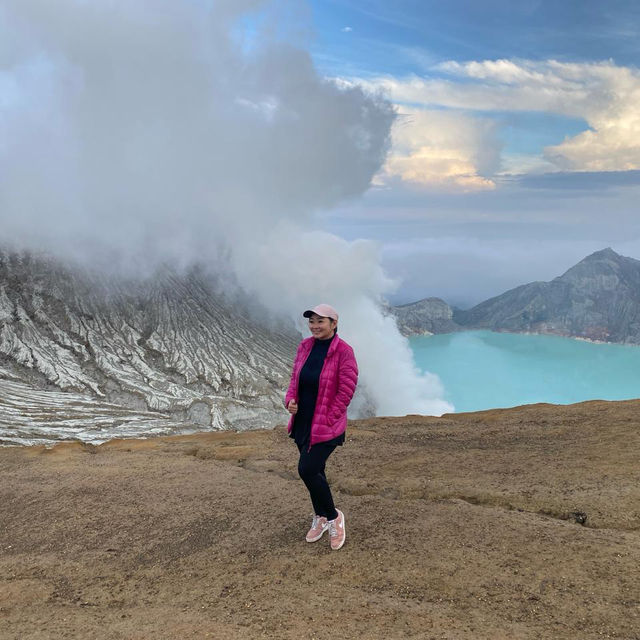 Challenge to Ijen crater-Banyuwangi