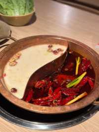 人氣重慶火鍋店🌶️