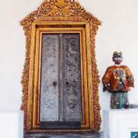 วัดราชโอรสารามราชวรวิหาร
