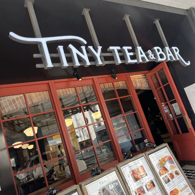【神奈川🎡】朝昼はおしゃれカフェ、夜はバーに変身する人気店！