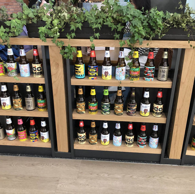 新北高人氣的網紅打卡商場裕隆城-享受金色三麥的美食🍻