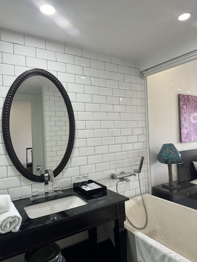 River Suites Hoi An Hotel รีสอร์ทพักสบายริมแม่น้ำ