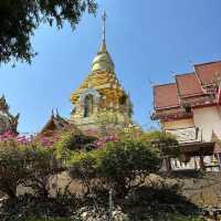 วัดพระธาตุดอยสะเก็ด