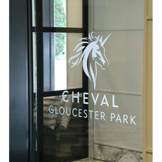 Cheval Gloucester Road 公寓酒店：豪華舒適，提供多種房型的服務式公寓