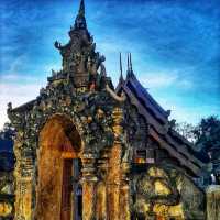 วัดไหล่หินหลวง ชมโบราณสถานของเมืองเขลางค์