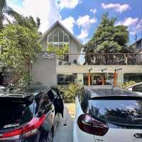 HOUSE OF ETERA | TRENDY AND COZY CAFE IN TEBET , SOUTH JAKARTA 