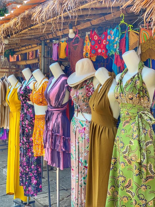 💚Summer in Bali-Visiting the Ubud Street Market💚