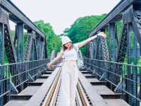 เที่ยวชม สะพานข้ามแม่น้ำแคว กาญจนบุรี