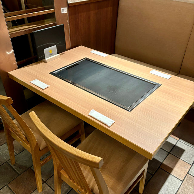 【大阪・梅田】ふわふわ食感の大阪お好み焼き「清十郎 阪急うめだ店」