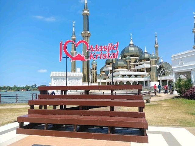 Shiny of Crystal Mosque