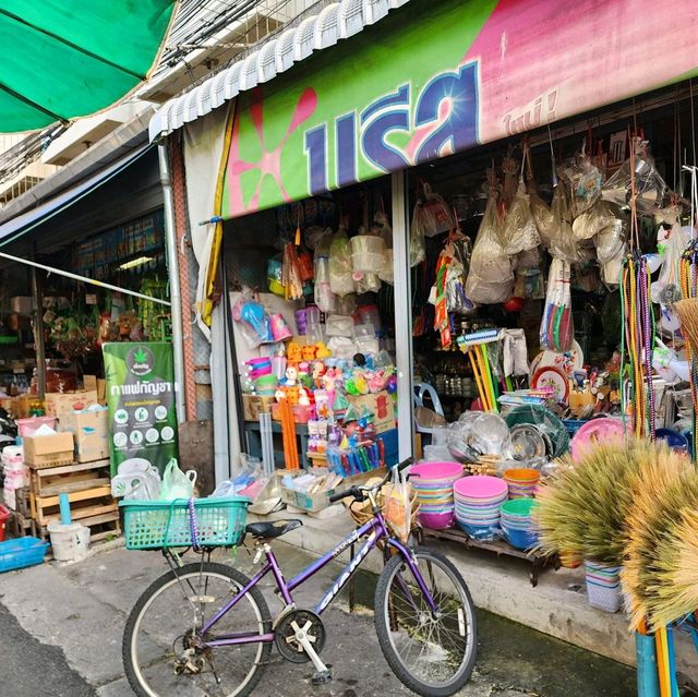 ตลาดเช้าประตูเชียงใหม่ 🌅