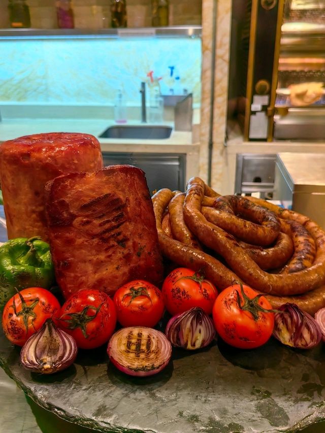 Fresh, All-Day International Buffet at Solaire Resort
