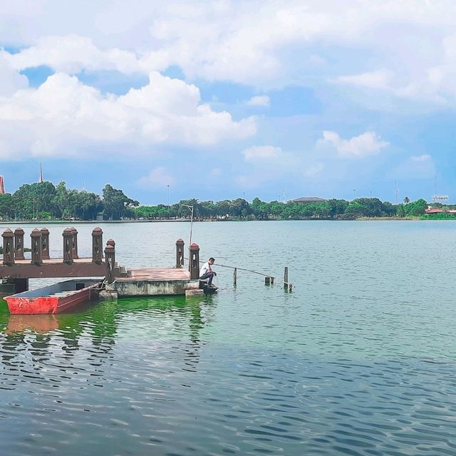 泰國孔敬汶干那空湖公園:你能發現如寶石般美麗的城市湖泊
