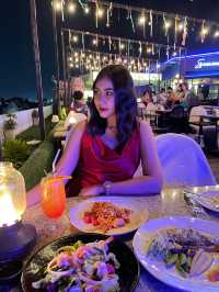 Level 9 Rooftop Bar🍷