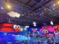 โซนสำหรับเด็กใน USJ : Elmo's Bubble Bubble