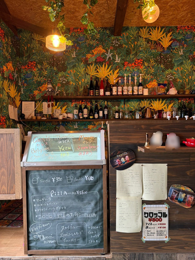 【福岡カフェ】土日しか開かないカフェ✨️ピザ窯で焼くピザがおすすめ🍕