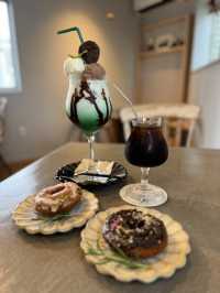 【福岡カフェ】三角のビルの中にある焼き菓子が美味しいカフェ🍩