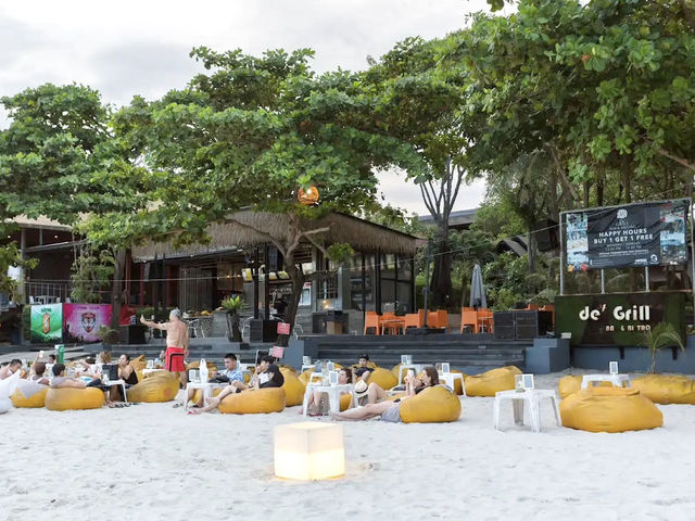 Samed Grand View Resort ที่พักติดทะเลเกาะเสม็ด