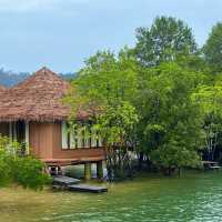 TheBlueSkyResort เกาะพยาม ระนอง