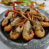 ร้านโปรดที่ต้องแวะ “กุ้งอบภูเขาไฟ ”