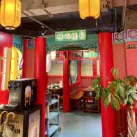 旺角古色古香的宮廷風重慶麻辣火鍋｜九龍坎麻辣火鍋