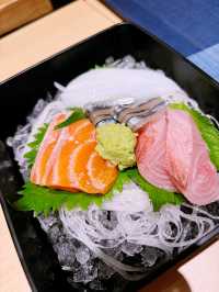 ร้านอิซากายะ 魚がし