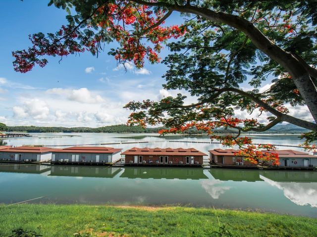  มานอนแพเล่นสวนน้ำพายเรือคายัคกับที่พักวิวสวย