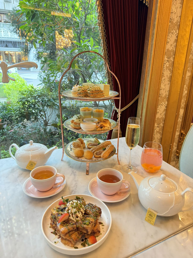 歷山餐廳CAFÉ A✨最近特別推出充滿堅果濃郁香氣及絲滑細膩之特色開心果下午茶🤩