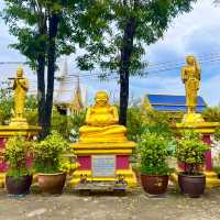 สักการะพระบรมสารีริกธาตุ วัดนามะตูม
