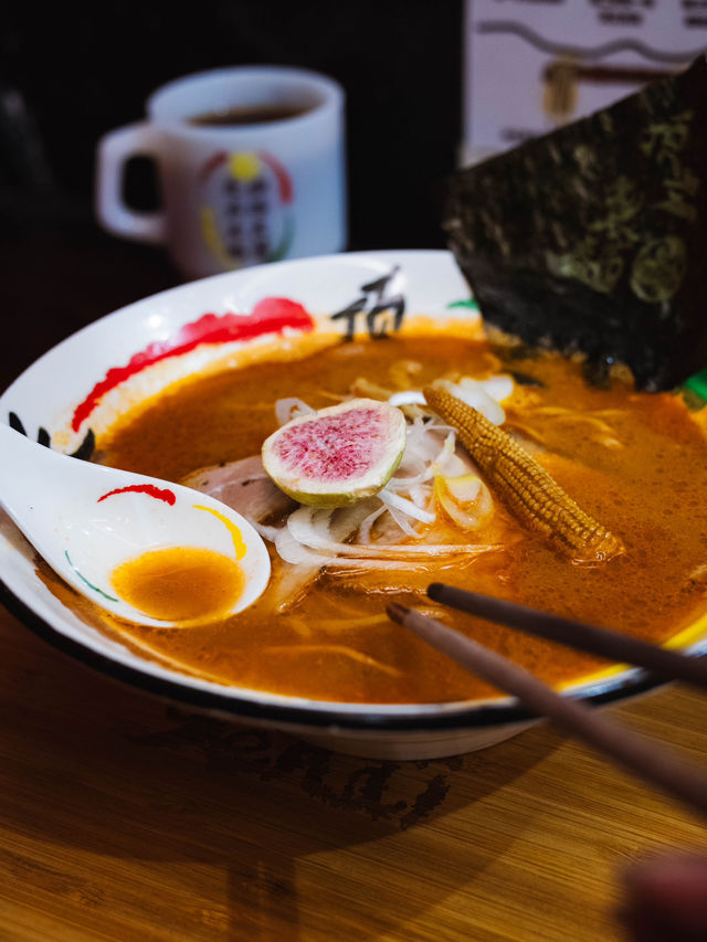 🇭🇰| 屯門 - 🍜✨ 隱世咖啡拉麵店 Cafe & Ramen 