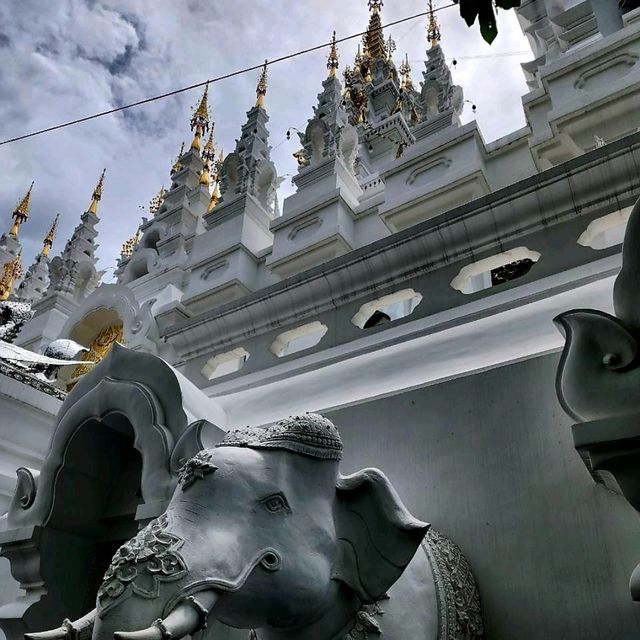โลหะปราสาท พระธาตุศรีเมืองปง - เชียงใหม่