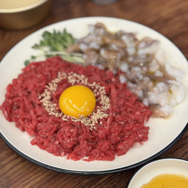 광장시장 맛집 미옥육회