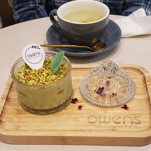 Yummy cafe
