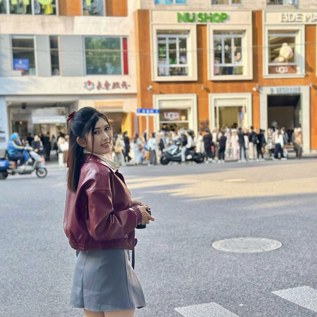 Anfu rd.ย่านเดินเล่น ช้อปปิ้ง ของวัยรุ่นเซี่ยงไฮ้
