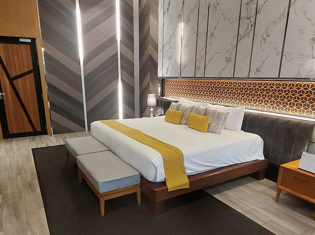 The Gems Mining Pool Villas Pattaya