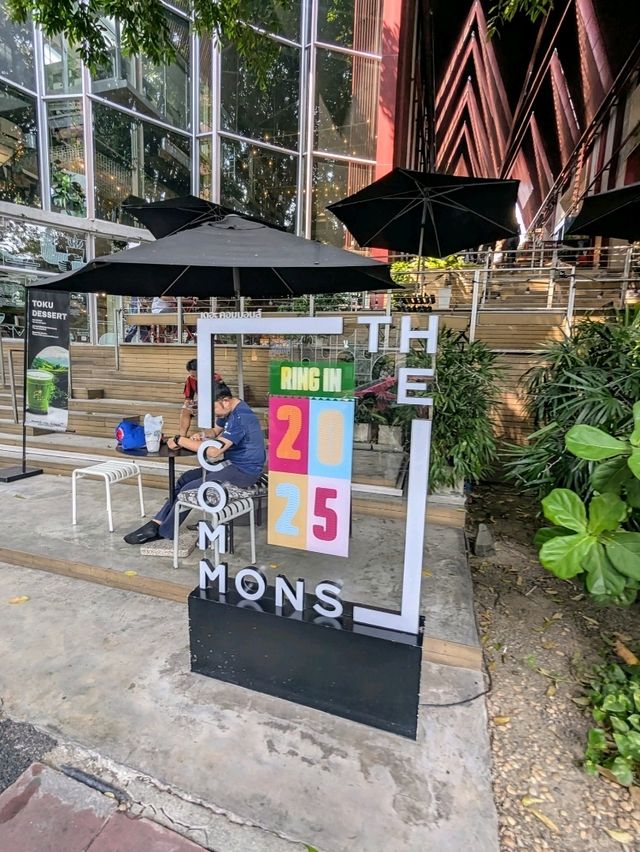 曼谷超free style的紅亭子共享空間：the COMMONS Saladaeng