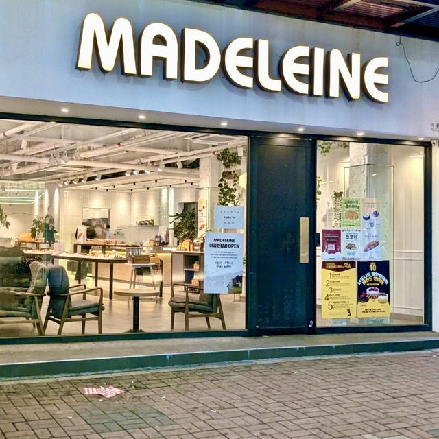 【大邱】夜12時まで開いていたベーカリーカフェ🥐マドレーヌベーカリー東城路店