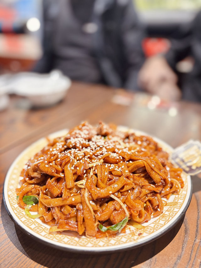 Tian Bao Shi Fang: Hidden Gem for Claypot Eel and Oyster Delicacies in Guangzhou
