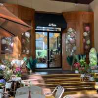 So Into cafe & eatery, เชียงใหม่ 🌸🌼🪻