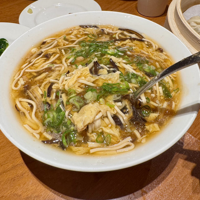 來台北為什麼總要吃「鼎泰豐」